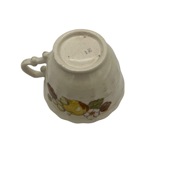 Metlox Poppytrail Vernonware Fruit Basket Footed Coffee Cup & Saucer California - Picture 6 of 6